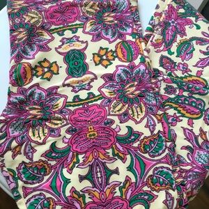 Lularoe tc floral leggings